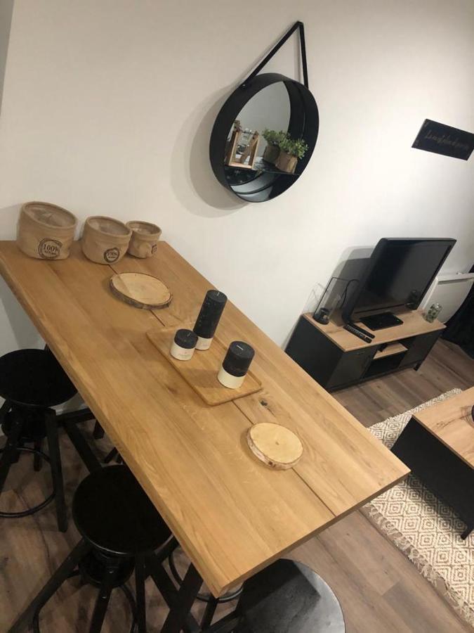Logement A Brive Proche Centre-Ville Et Campagne - Climatisation, Wifi, Coin Exterieur Et Parking Prives المظهر الخارجي الصورة